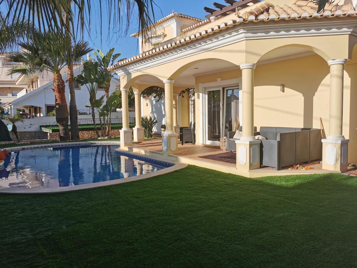 Ferienwohnung Oasis Tropical, Jardim E Piscina! Portimão Exterior foto